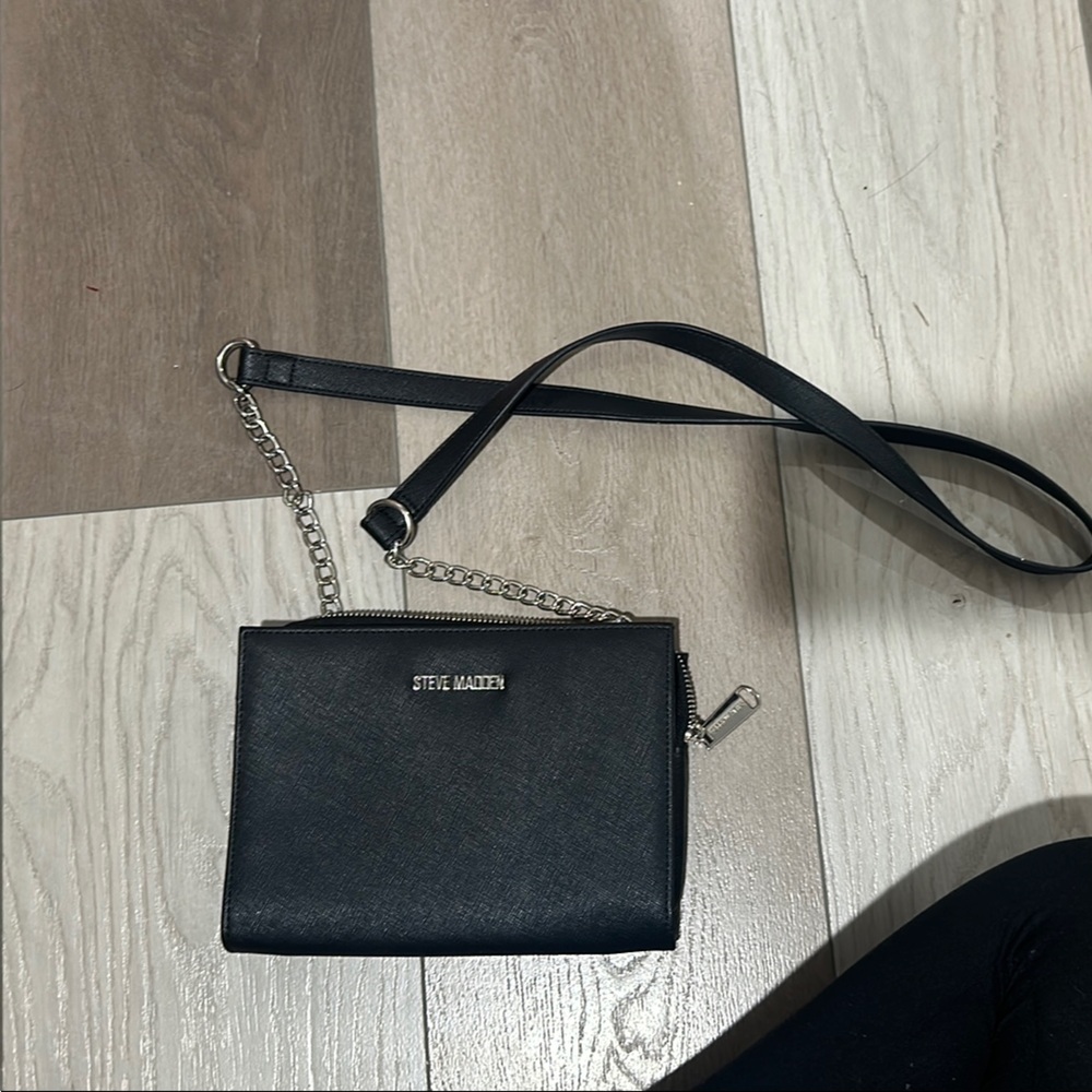 Black Leather Crossbody Bag with Chain Strap